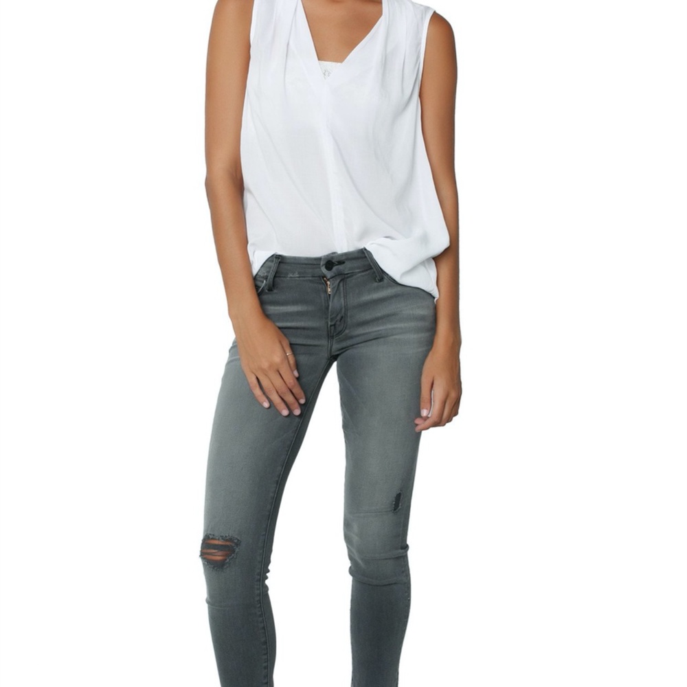 Mother Denim, Looker Ankle Fray size 27